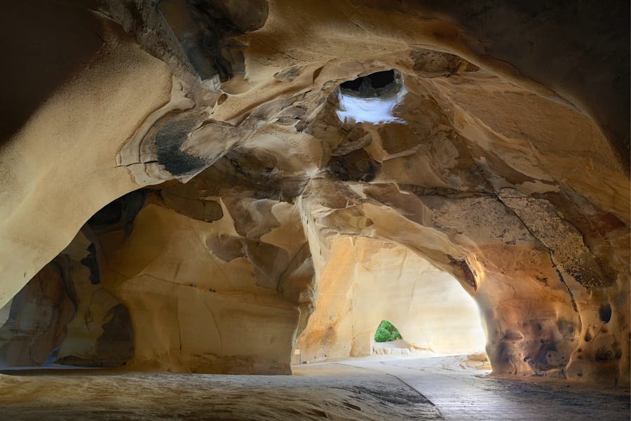 Stalactite Cave and Beit Guvrin Private Tour